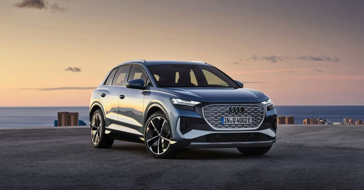 Upgrade Your Audi Q4 e-tron (2022–2026): Crossbars, Ski & Bike Carriers, Load Stops